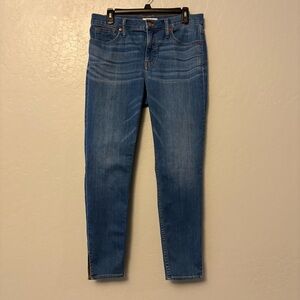 Madewell 9" high-rise skinny medium wash jeans with slits at ankles size 31